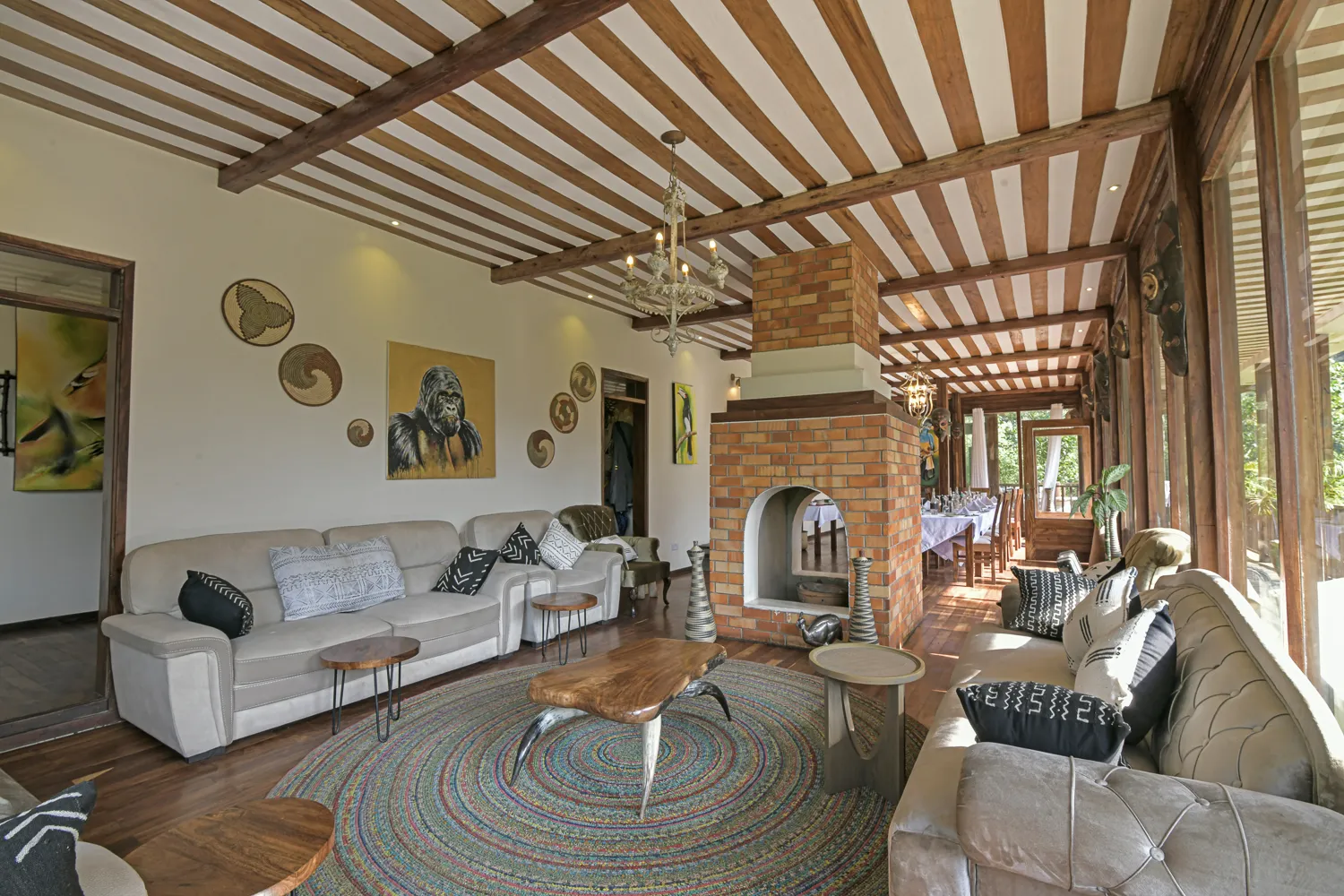 Best Budget & Mid-Range Lodges for Gorilla Habituation 