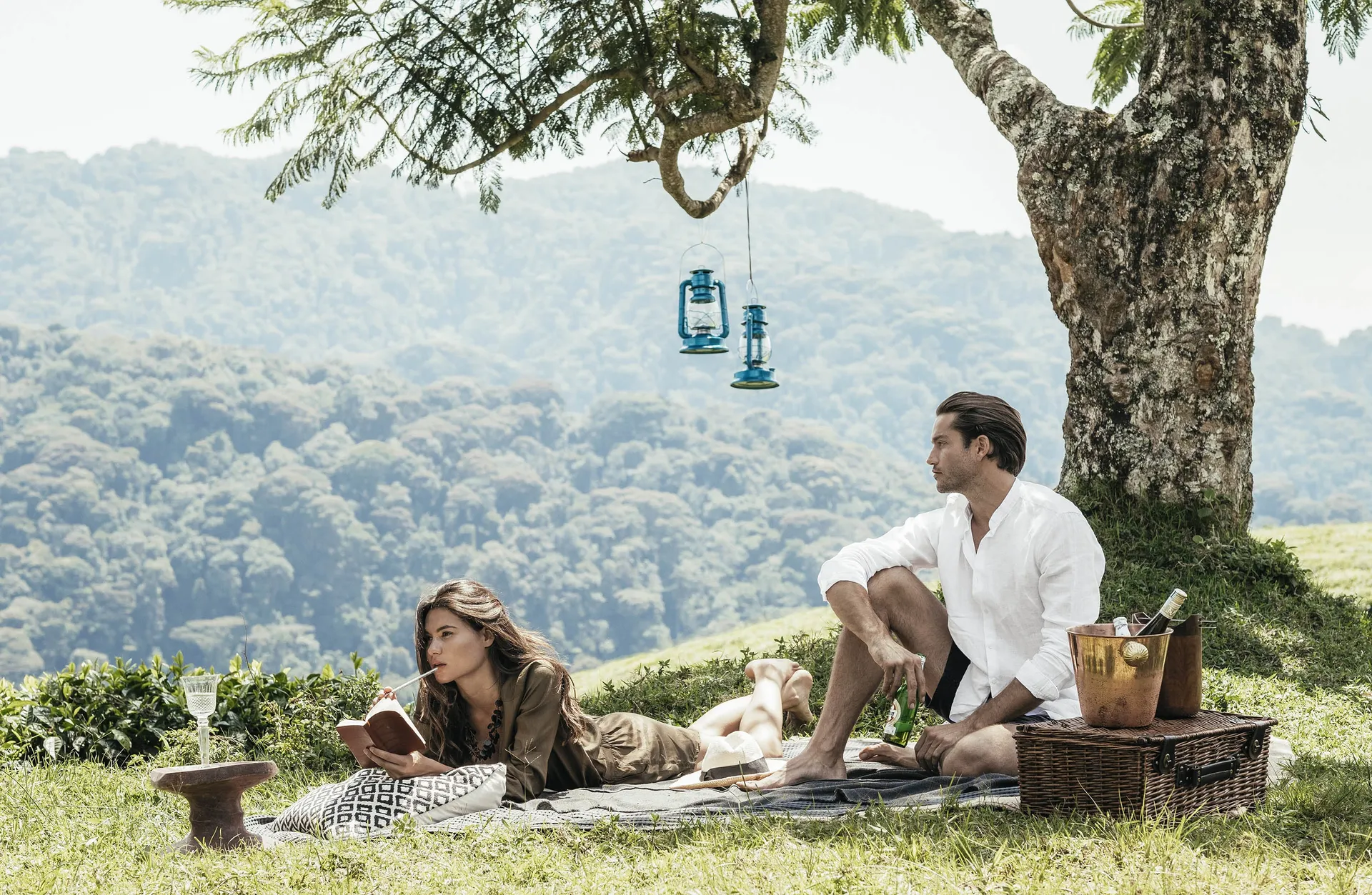 Luxury Gorilla & Honeymoon Safaris in Uganda & Rwanda