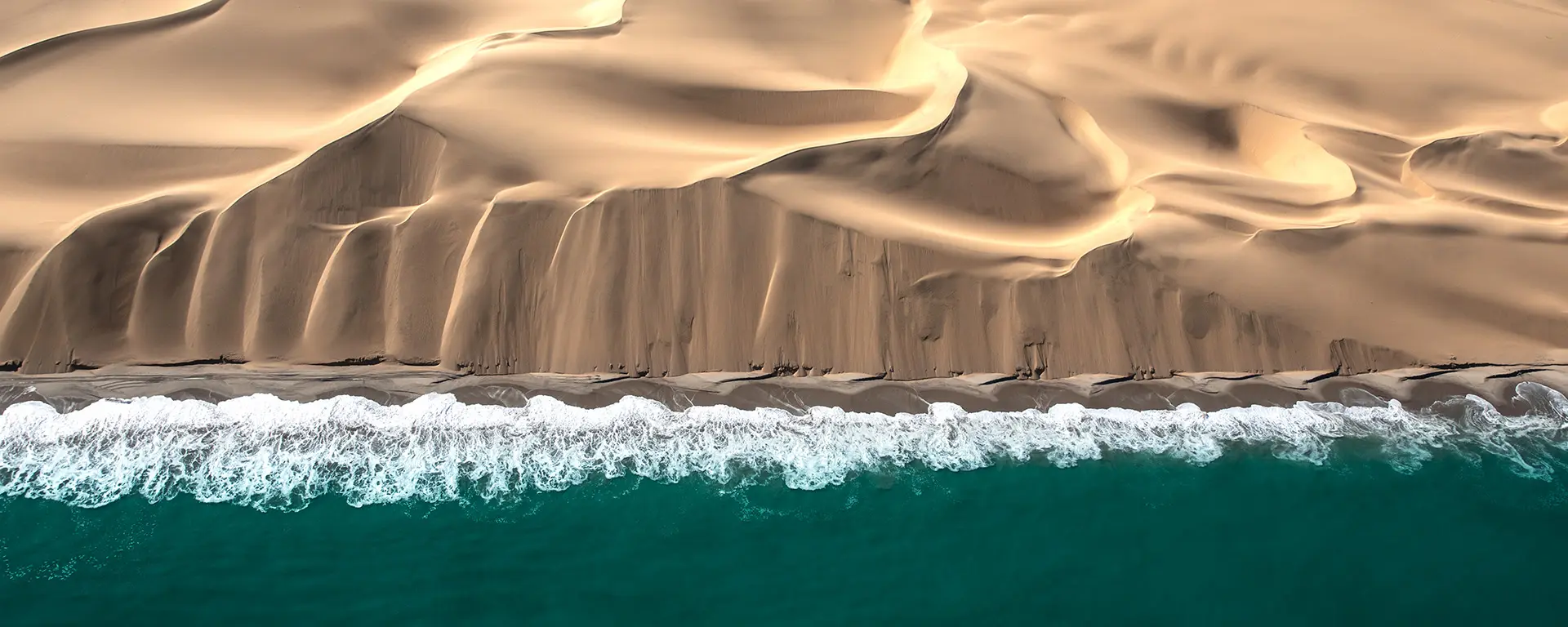 The landscape of the Skeleton Coast is one of the most distinctive and visually powerful in Africa, defined by stark contrasts and natural drama. 