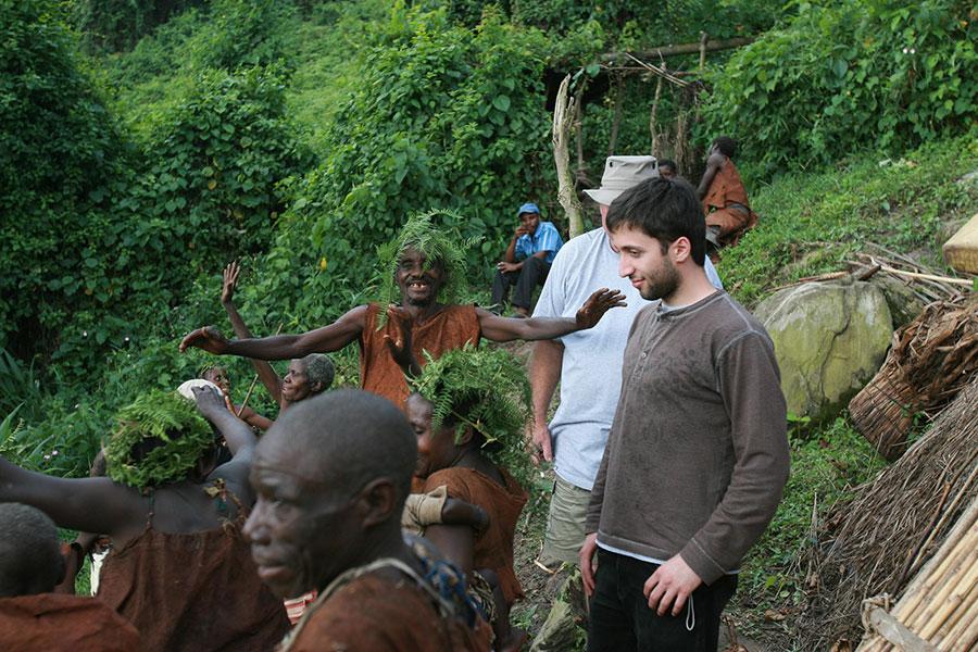 Many Rwanda Cultural Villages & Experiences are strategically located near major national parks, making them easy to integrate into wildlife-focused itineraries.
