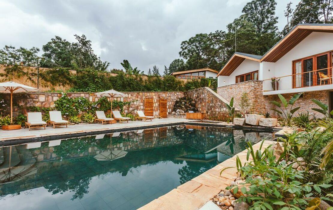 Hidden Luxury Lodges in Rwanda provide a level of exclusivity and intimacy that traditional accommodations often cannot match.