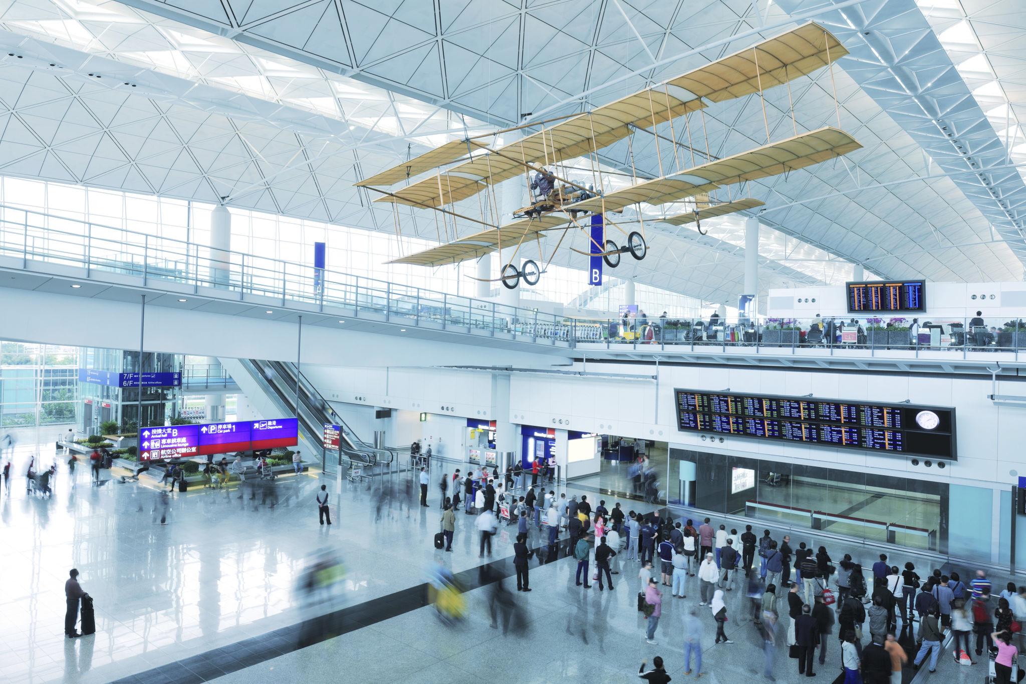 Even experienced travelers can encounter challenges if they overlook key details in a Visa Guide for Multi-Country Safaris. Avoiding common mistakes can save you time, money, and unnecessary stress.