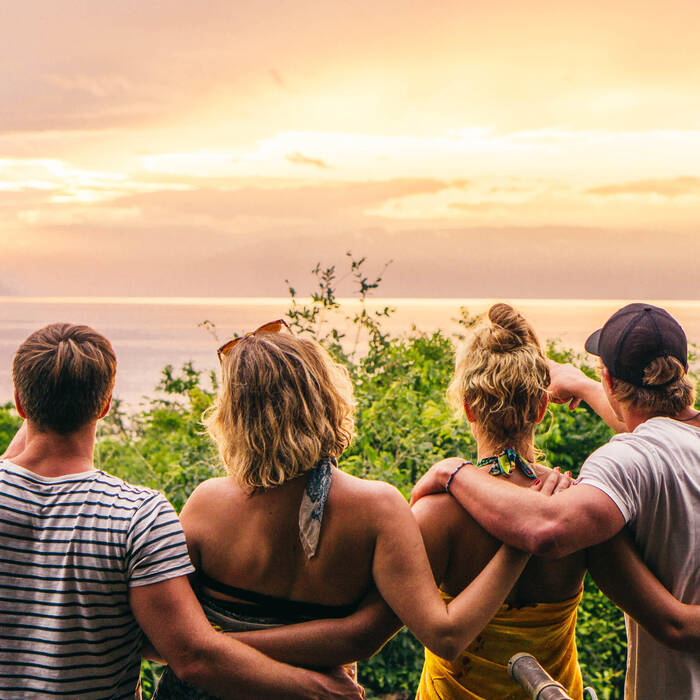 Sound plays a major role in How Guides Track Animals Without GPS, often providing the first clue that something is happening long before it is seen. The African bush is rarely silent—it is filled with layers of communication between animals, and experienced guides know how to interpret these signals.
