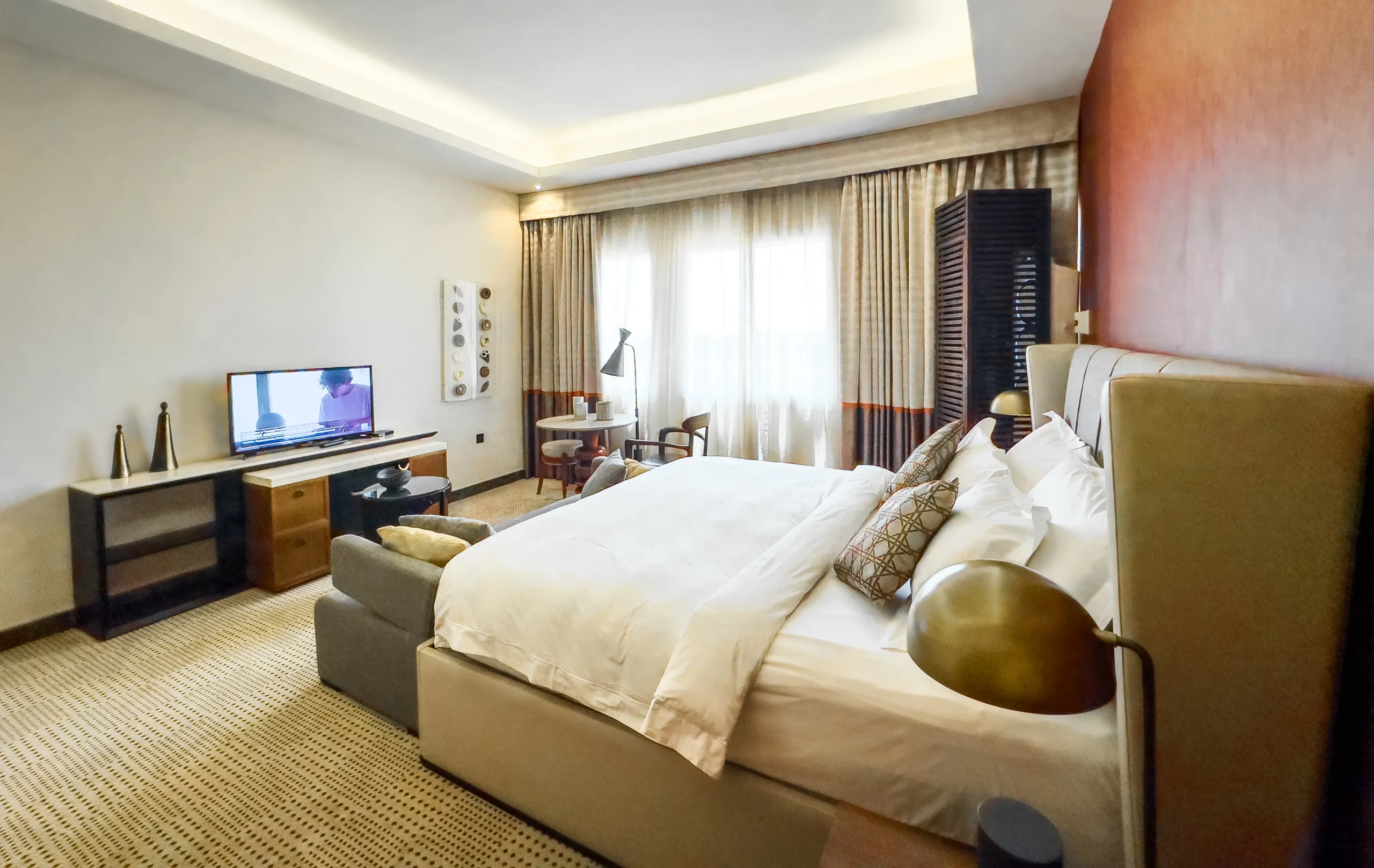 Hotel Congo Palace is a luxury hotel in Kisangani and one of the recommended accommodation options for travelers. The hotel offers comfortable rooms, dining facilities, conference spaces, and convenient access for visitors exploring rainforest destinations in the Democratic Republic of the Congo.