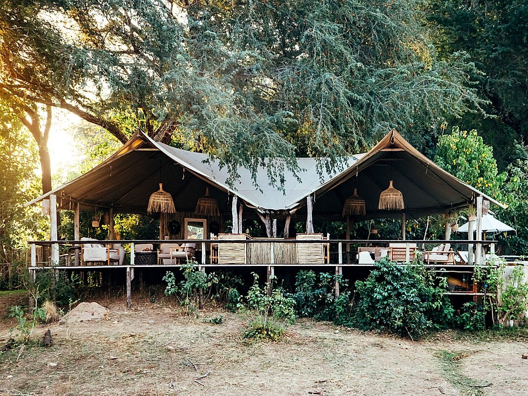 Mushika Lodge comfortable safari accommodation near Lower Zambezi National Park, Zambia.